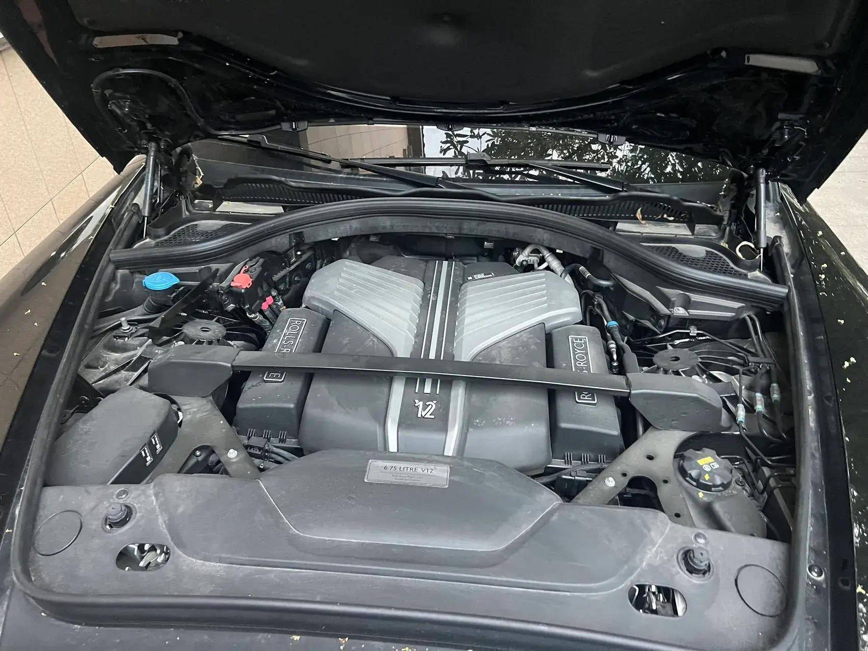 2020 ROLLS-ROYCE CULLINAN thumbnail 3