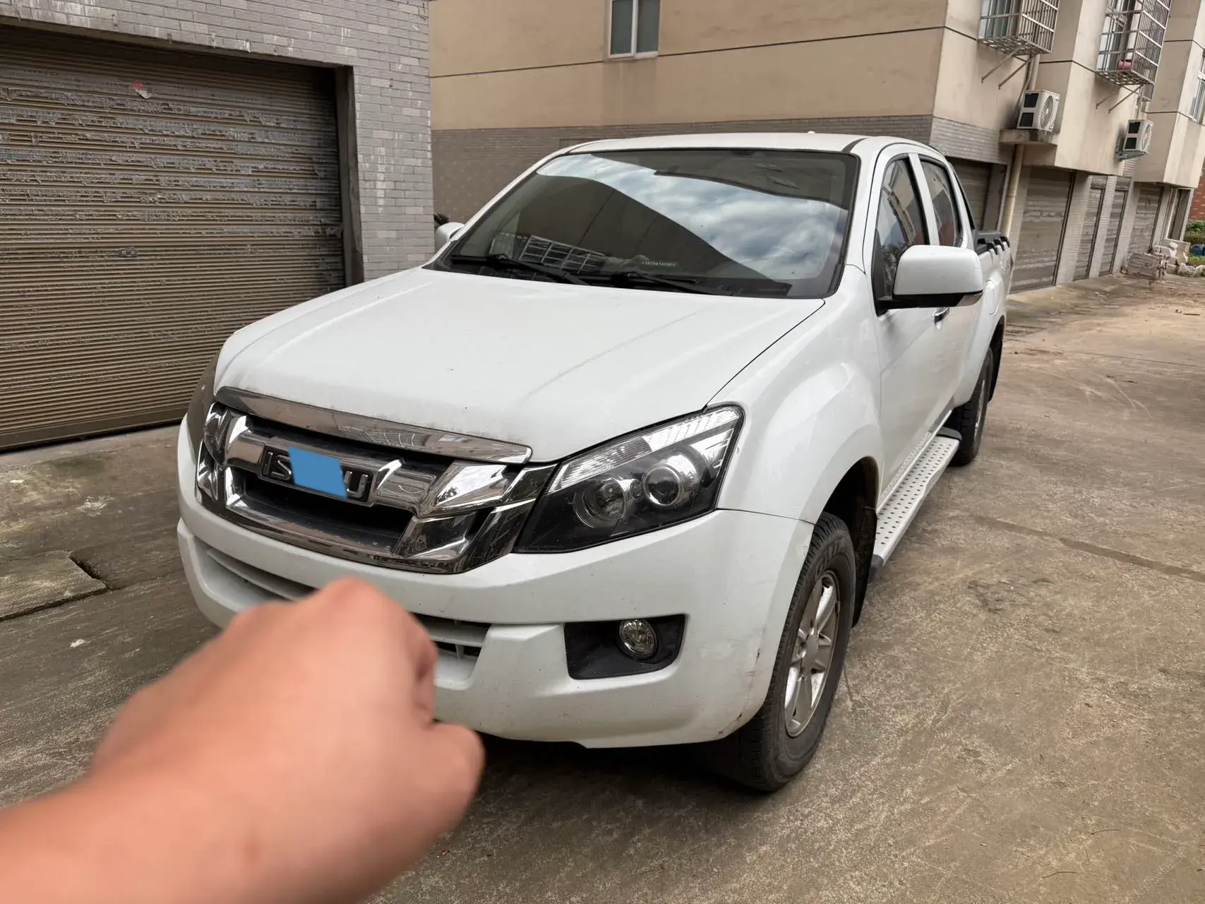 2020 ISUZU LINGTUO view 1