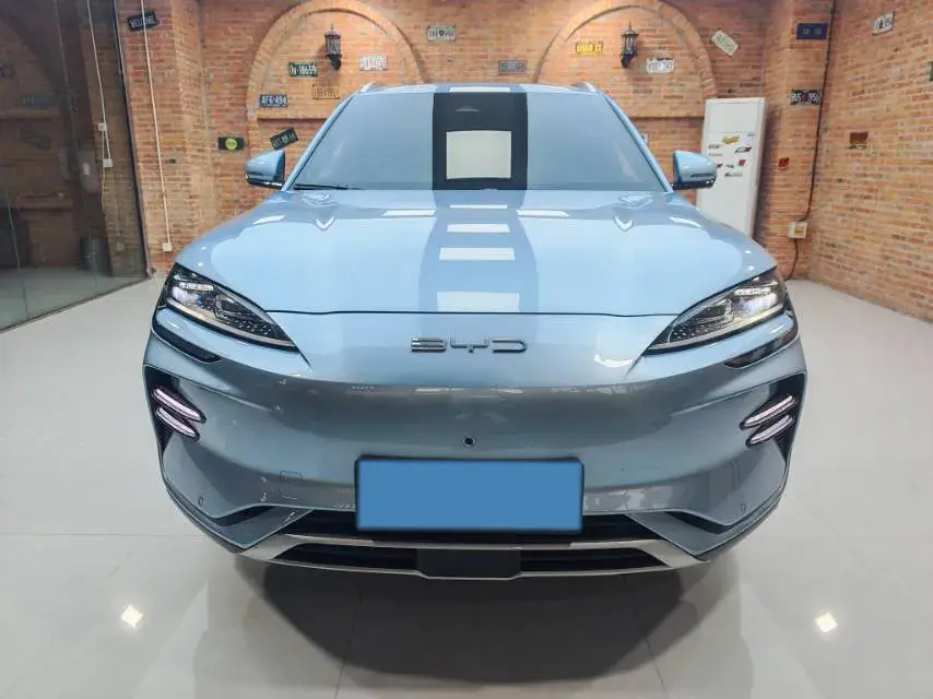 2023 BYD SONG thumbnail 2