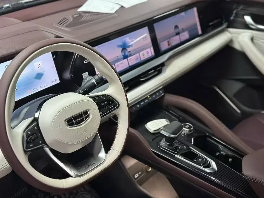 2024 GEELY MONJARO thumbnail 4