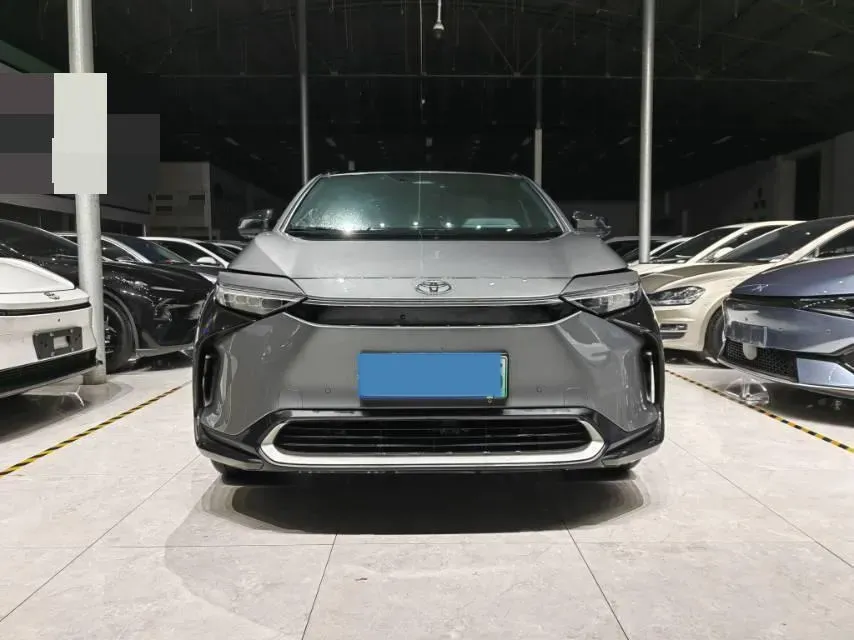 2022 Toyota bZ4X BEV 66.7KWH,autocango,china used car exporter,china ev exporter,chinese used car exporter,chinese used ev exporter
