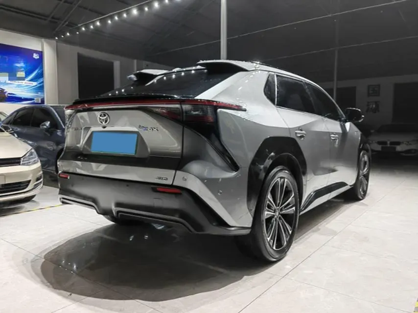 2022 Toyota bZ4X BEV 66.7KWH,autocango,china used car exporter,china ev exporter,chinese used car exporter,chinese used ev exporter