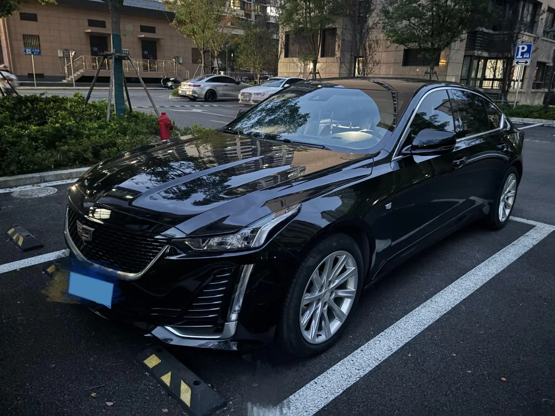 2020 CADILLAC CT5 view 1