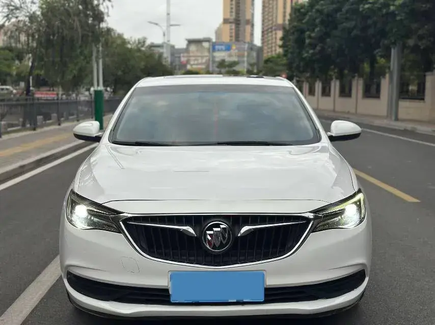 2019 BUICK EXCELLE thumbnail 2