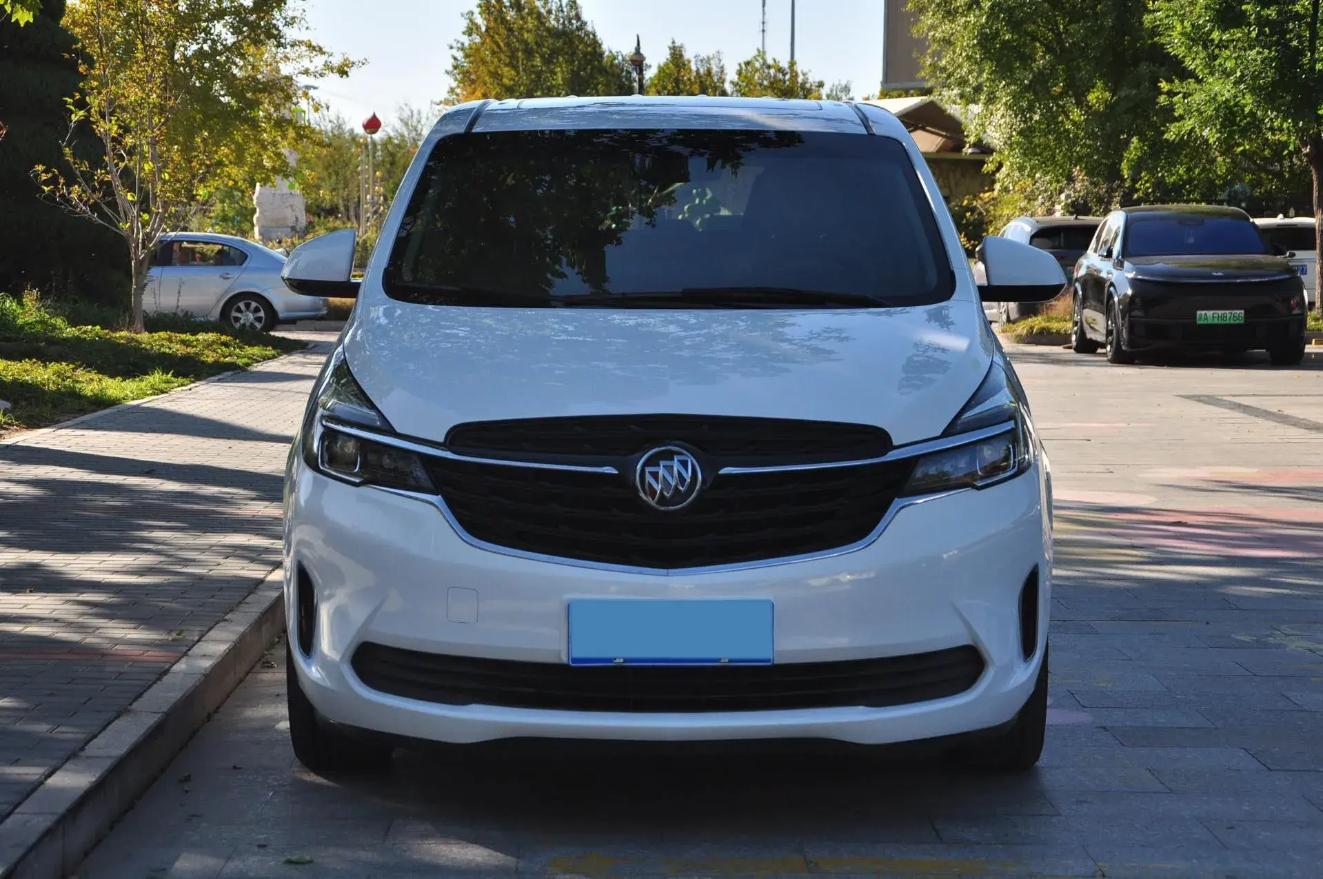 2021 BUICK GL8 thumbnail 2