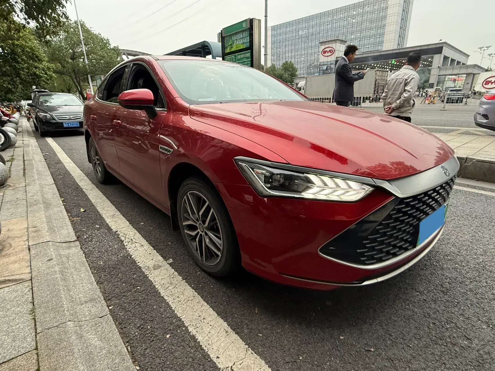 2021 BYD QIN thumbnail 2