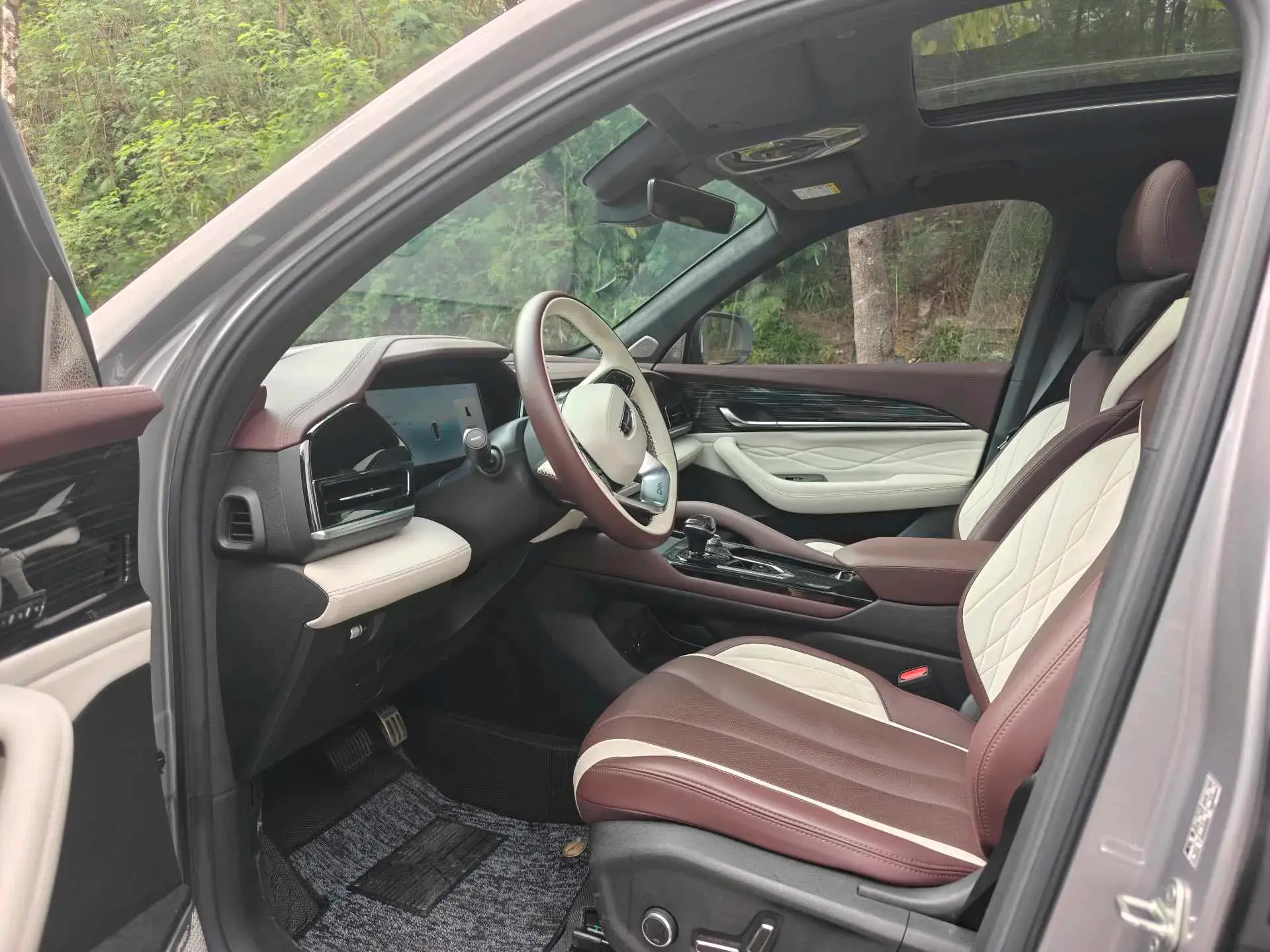 2024 GEELY MONJARO thumbnail 4