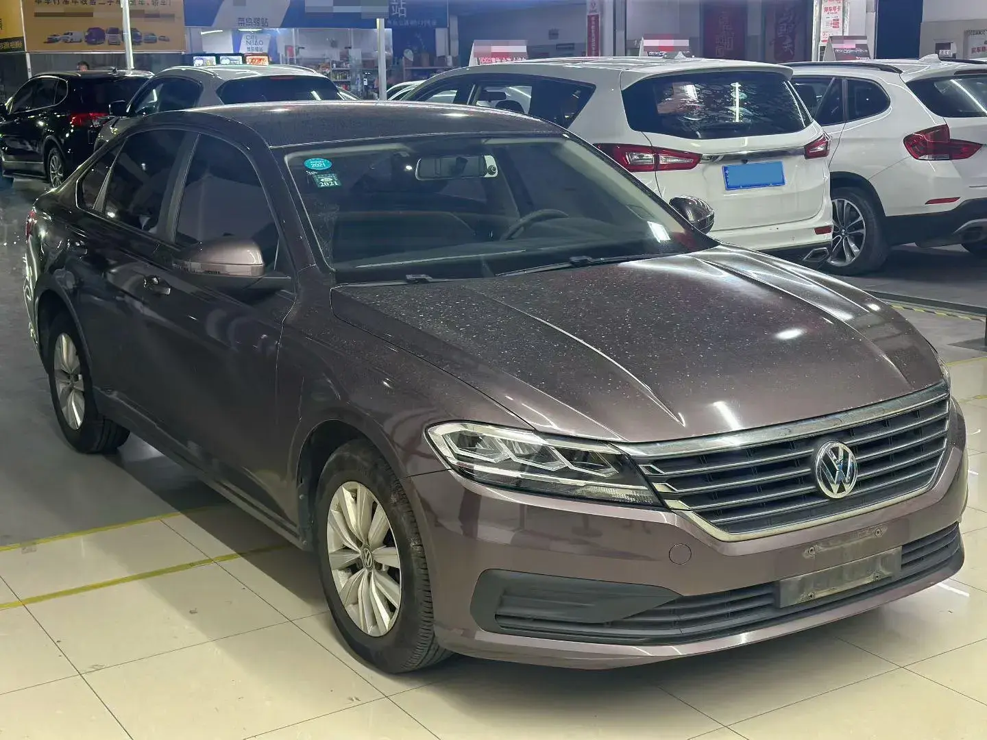 2018 VOLKSWAGEN LAVIDA thumbnail 3