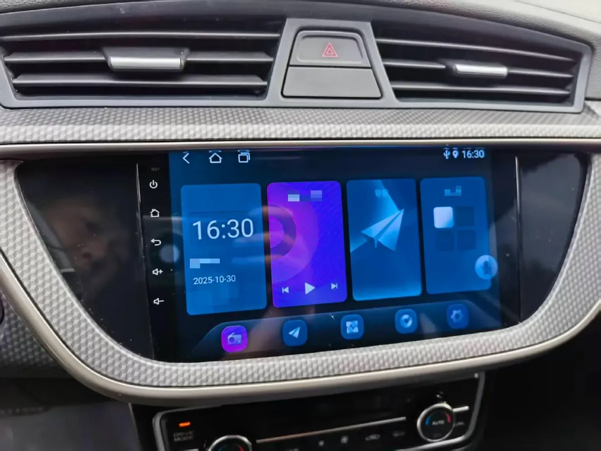 2022 Livan Maple 60s BEV 52.56KWH,autocango,china used car exporter,china ev exporter,chinese used car exporter,chinese used ev exporter