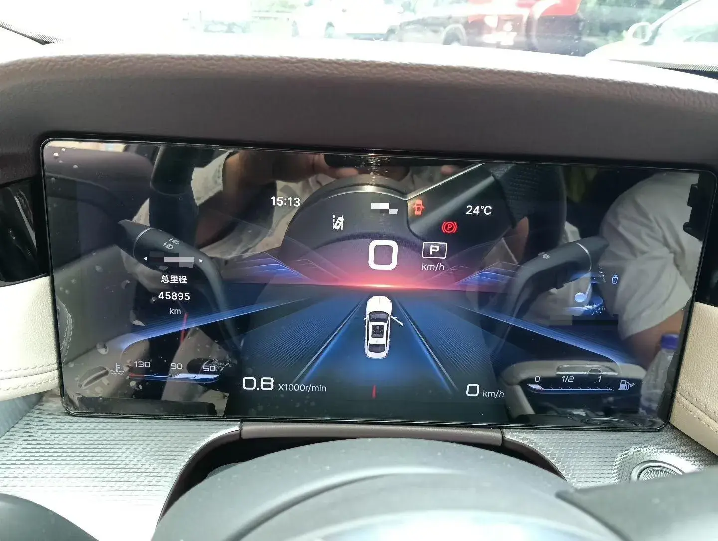 2023 HONGQI H5 thumbnail 4