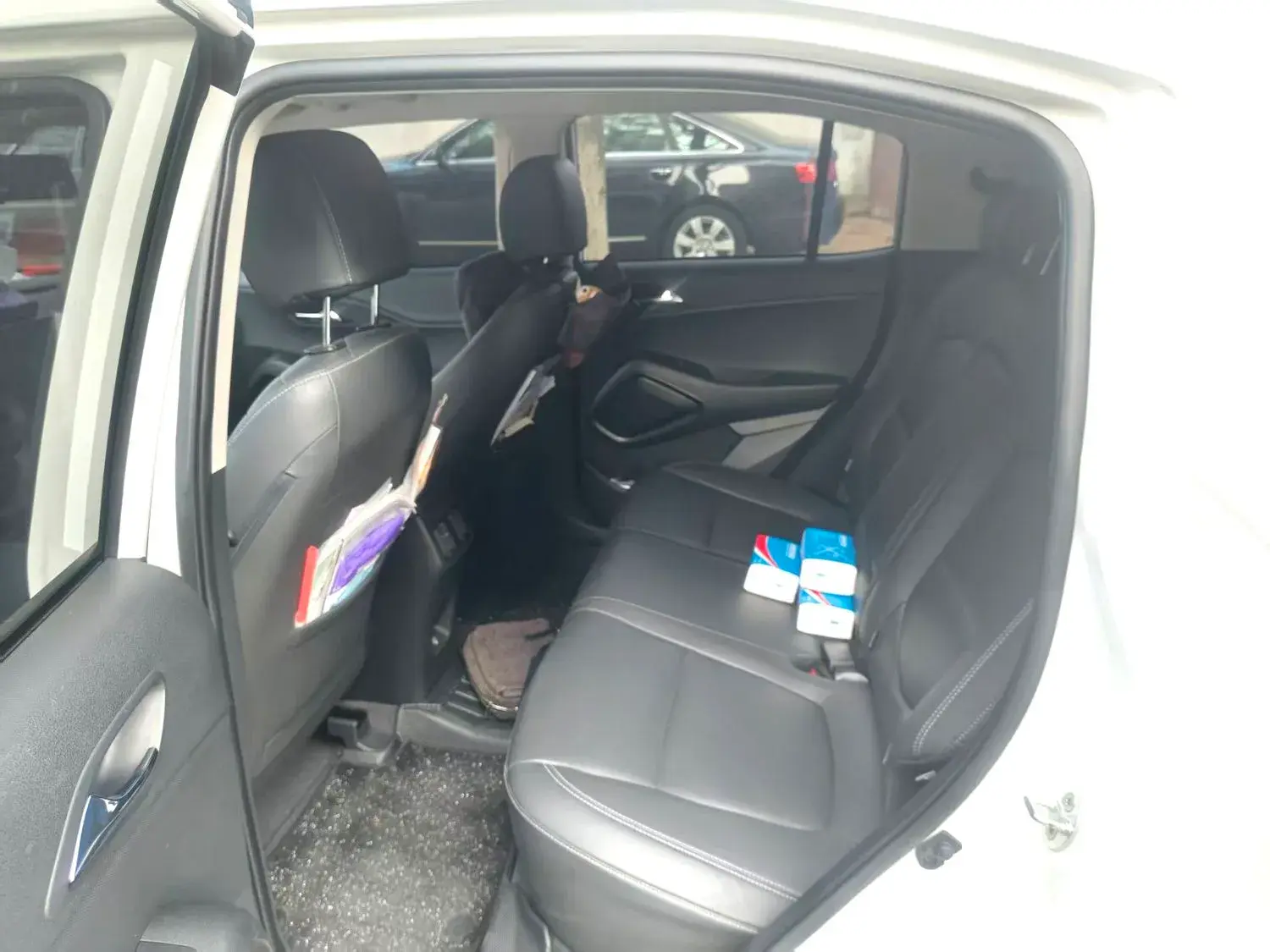 2021 HYUNDAI IX35 thumbnail 4