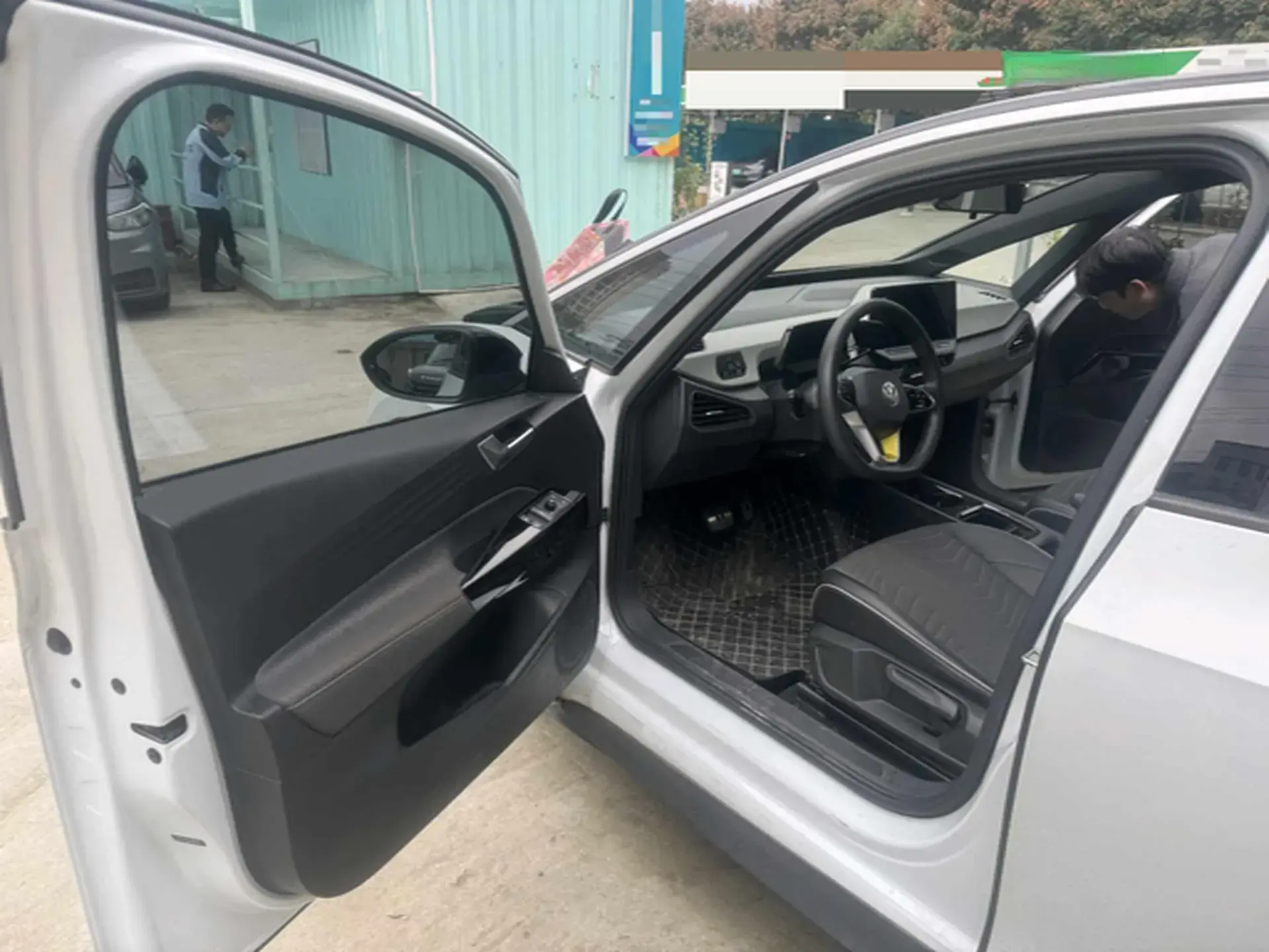 2022 VOLKSWAGEN ID.3 thumbnail 3