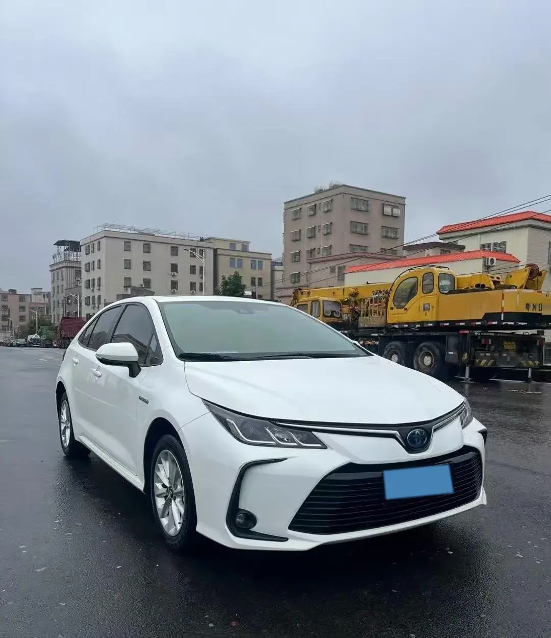 2021 TOYOTA COROLLA thumbnail 3