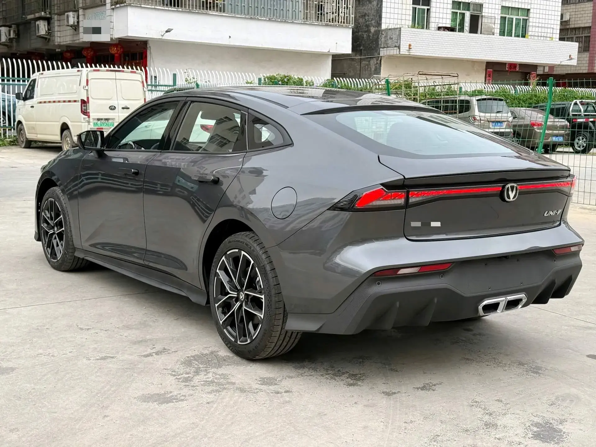 2024 CHANGAN UNI-V thumbnail 4