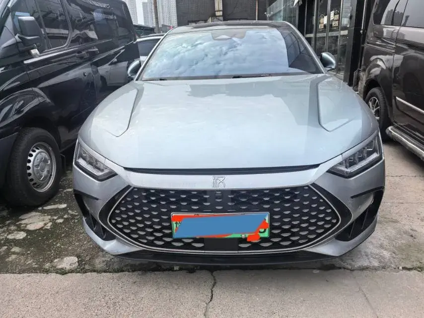 2022 BYD HAN thumbnail 2