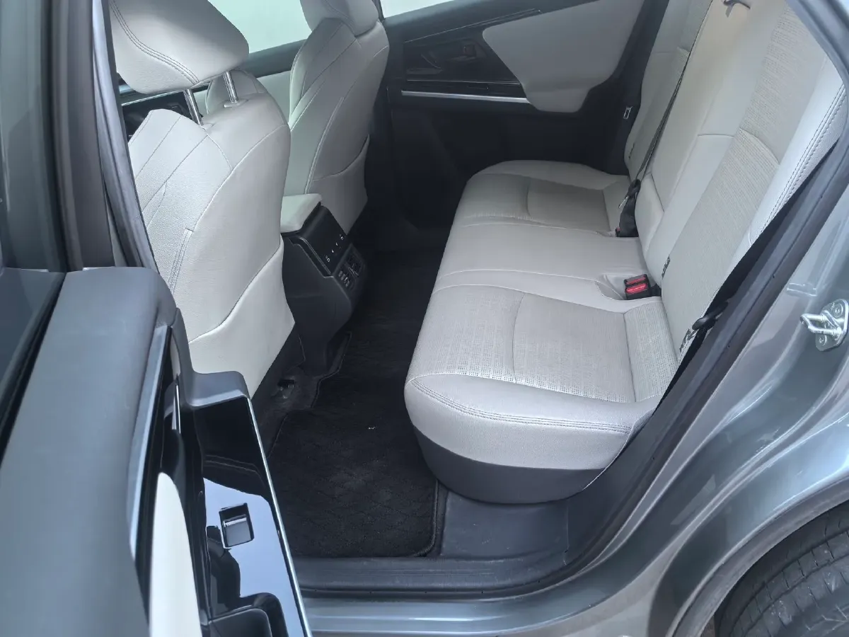 2022 Toyota bZ4X BEV 66.7KWH,autocango,china used car exporter,china ev exporter,chinese used car exporter,chinese used ev exporter