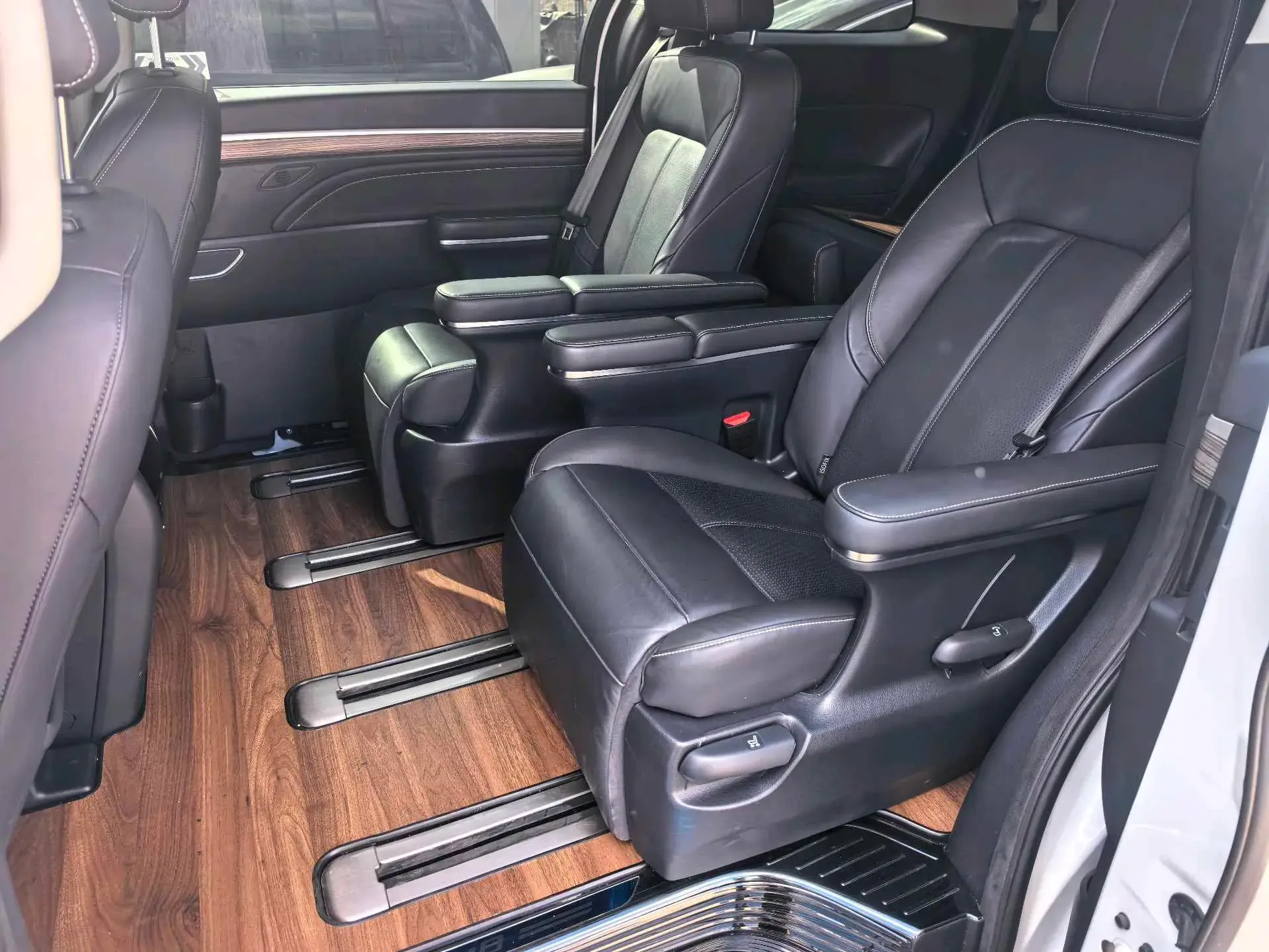 2021 GAC TRUMPCHI thumbnail 4