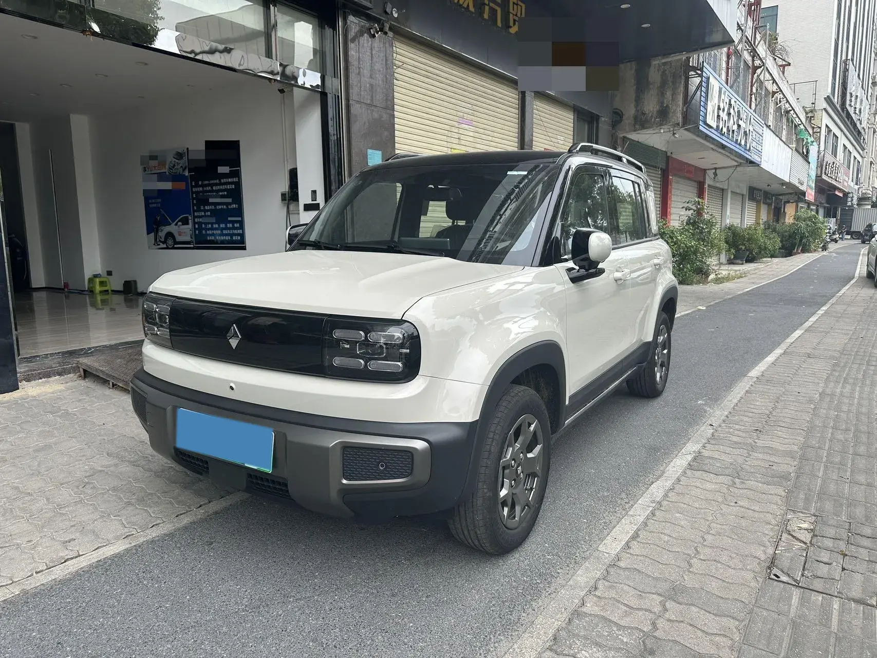 2023 BAOJUN YEPPLUS view 1