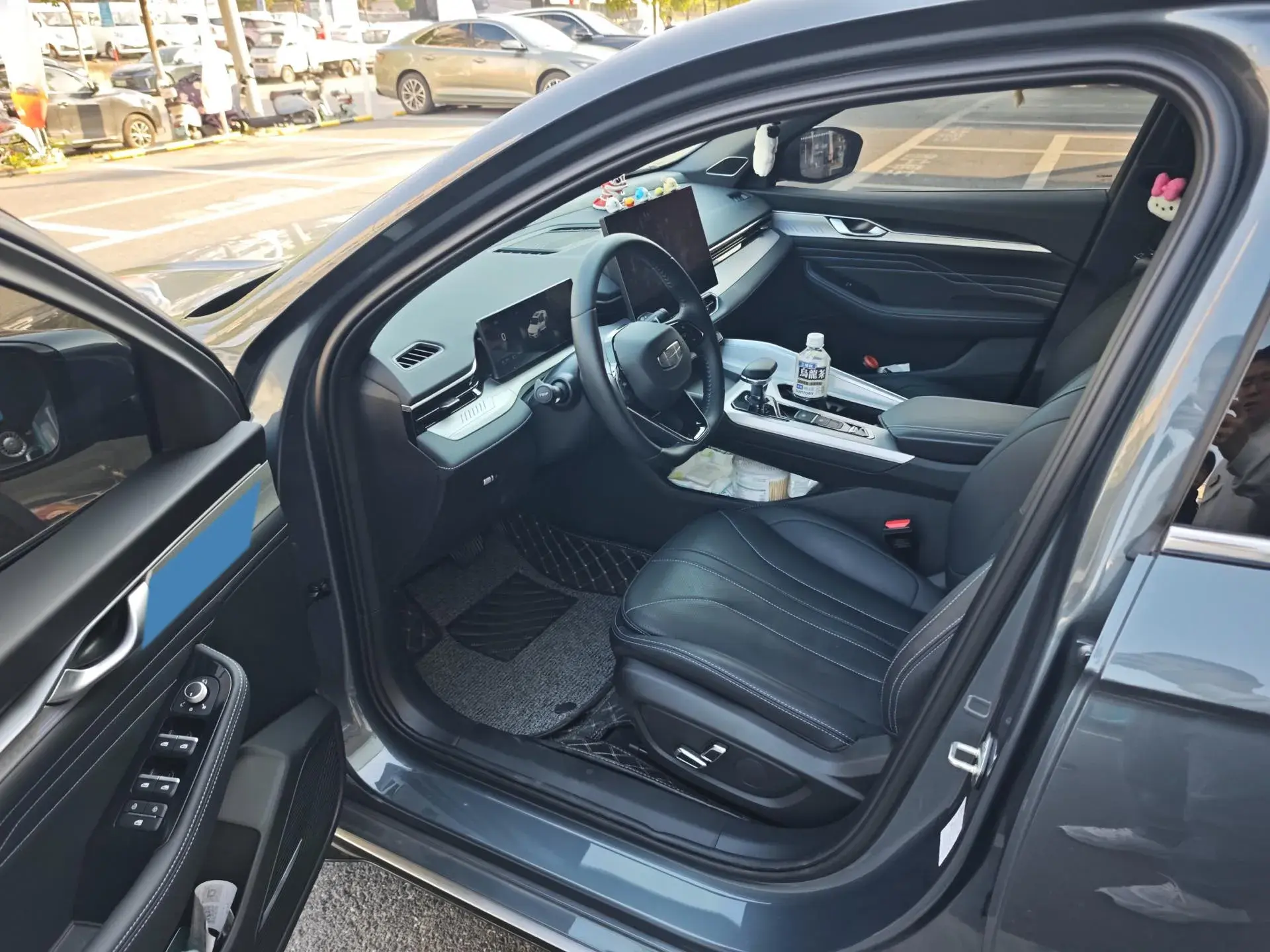 2025 GEELY PREFACE thumbnail 2