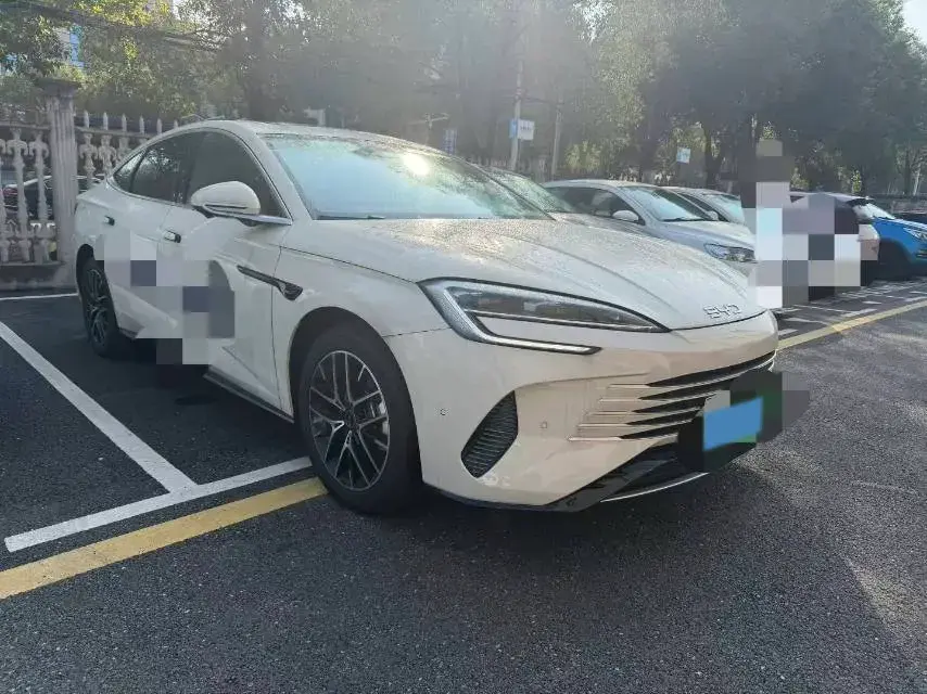 2025 BYD SEAL07 thumbnail 3