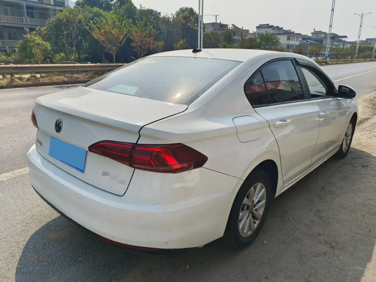 2020 VOLKSWAGEN BORA thumbnail 4