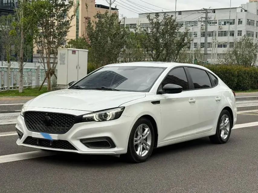 2018 MG MG6 view 1