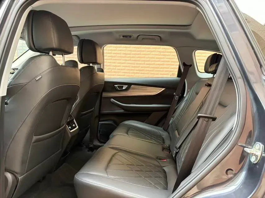 2022 Chery Tiggo 8 Plus e+ 1.5T 156HP L4 3DHT PHEV 19.27KWH,autocango,china used car exporter,china ev exporter,chinese used car exporter,chinese used ev exporter