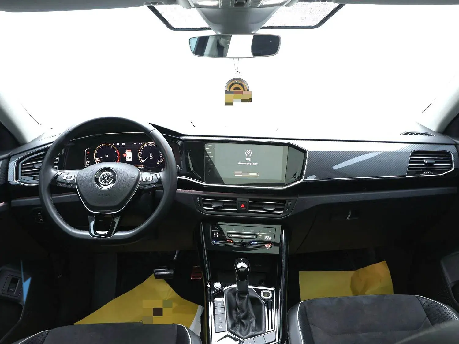 2020 VOLKSWAGEN TAYRON thumbnail 3