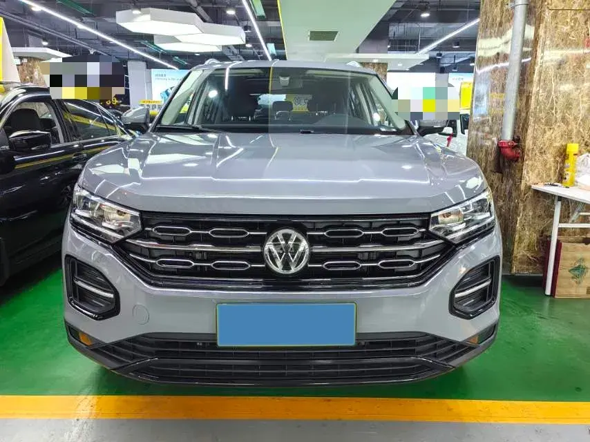 2019 VOLKSWAGEN TAYRON thumbnail 2