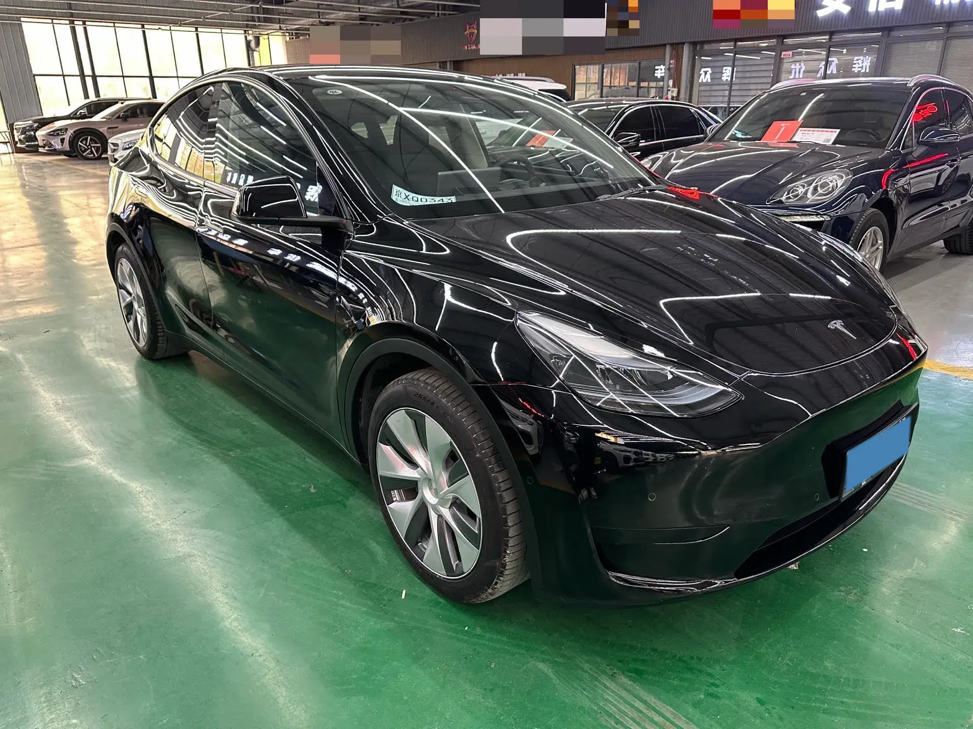 2022 TESLA MODEL thumbnail 3