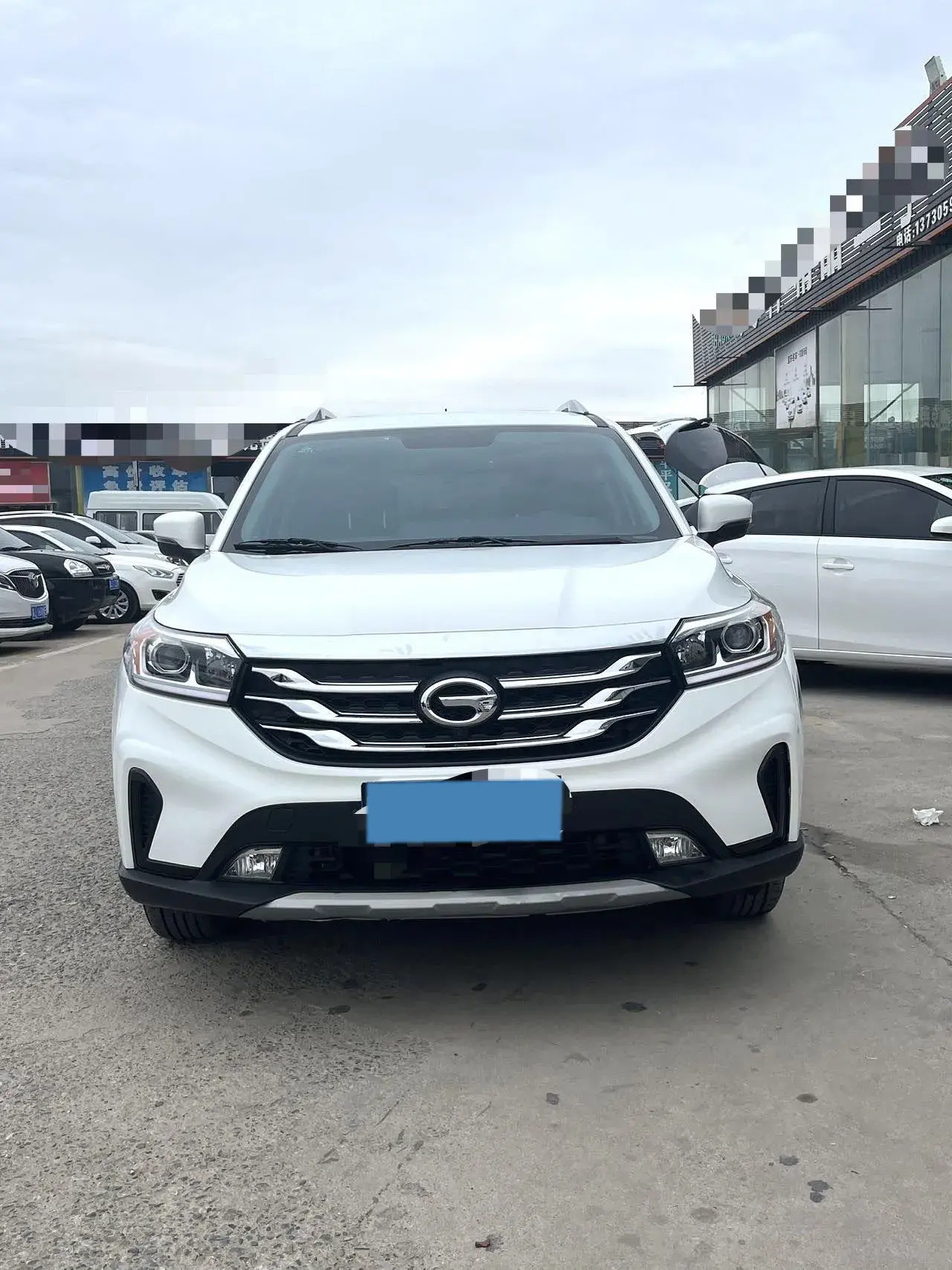 2017 GAC TRUMPCHI thumbnail 2