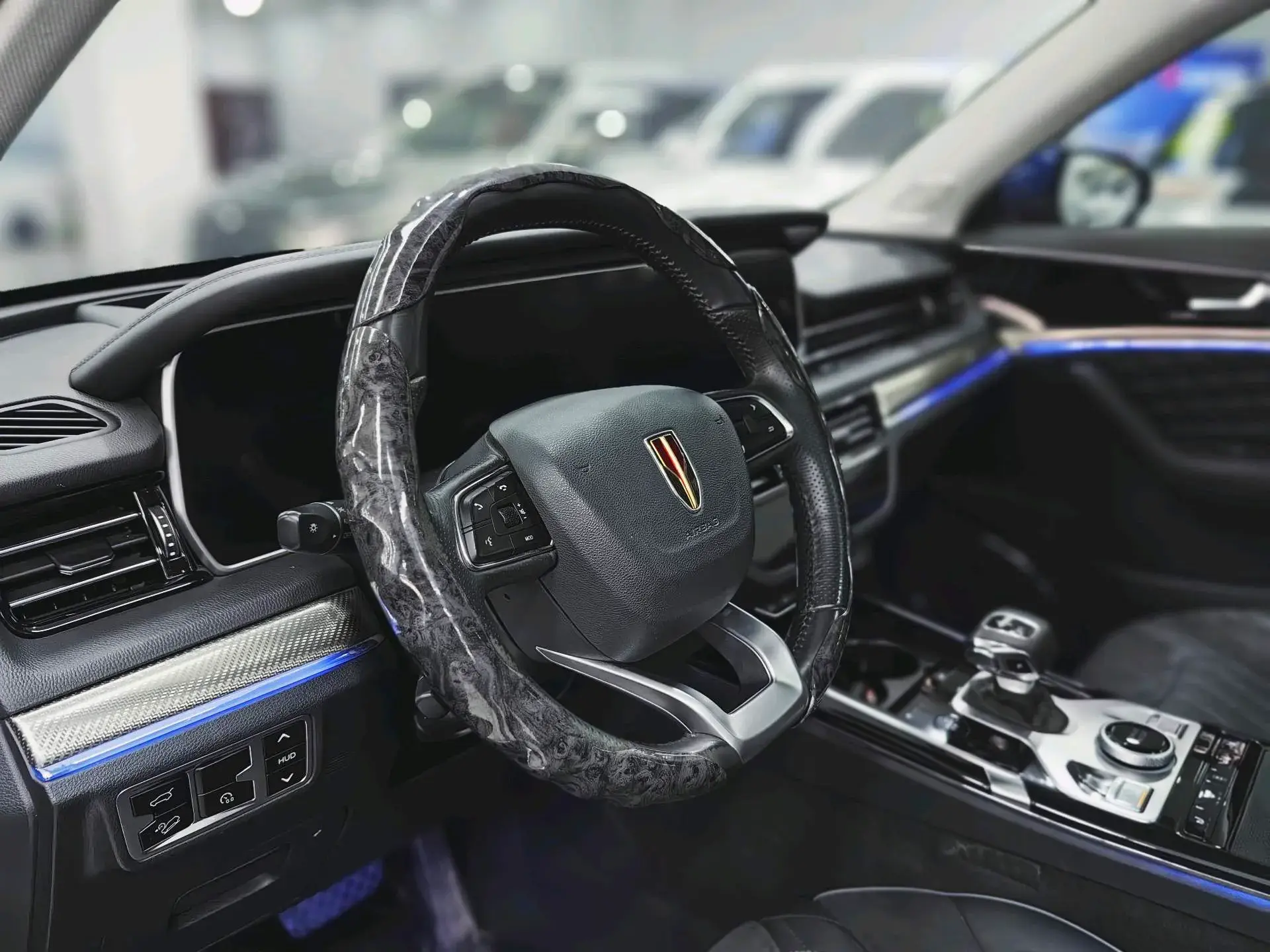 2019 HONGQI HS5 thumbnail 3