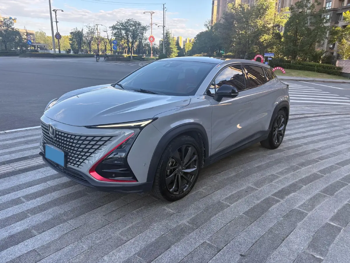 2020 ChangAn UNI-T 1.5T 180HP L4 7DCT