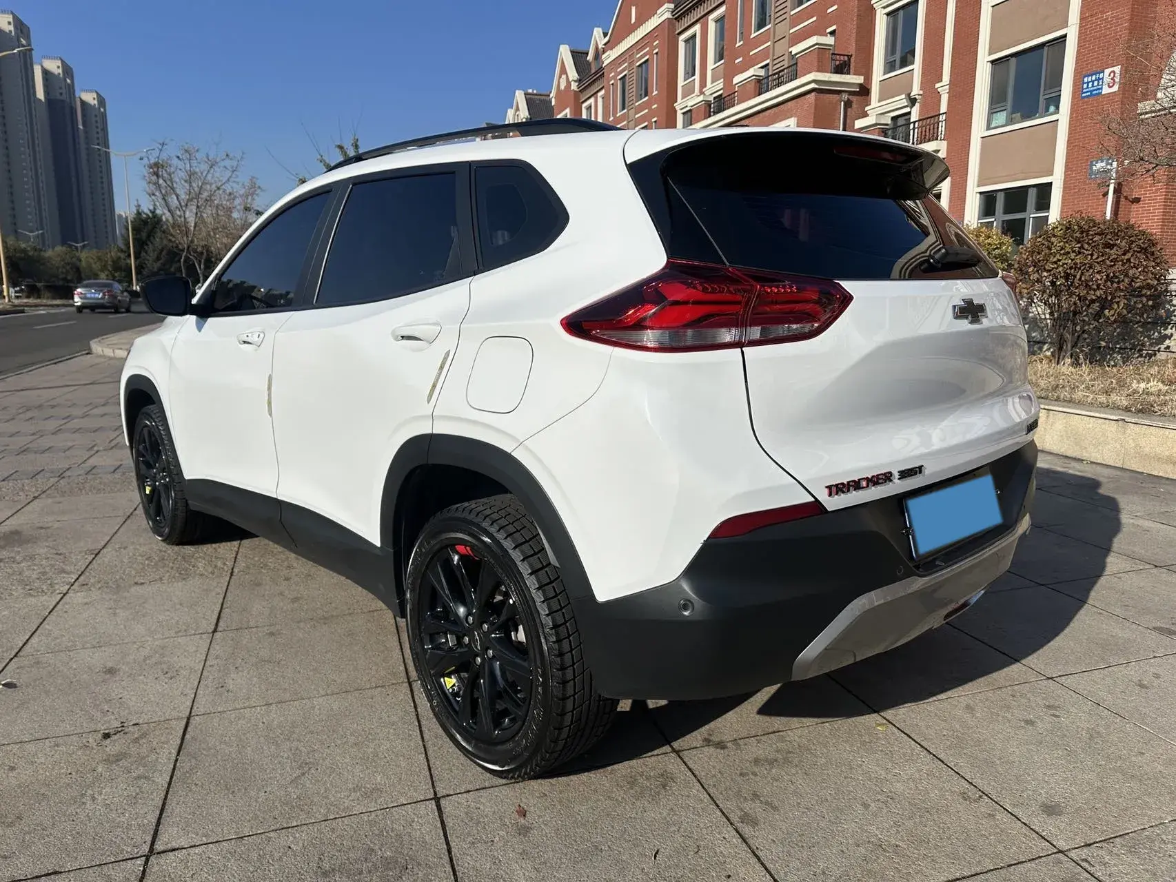 2021 CHEVROLET TRAX thumbnail 4