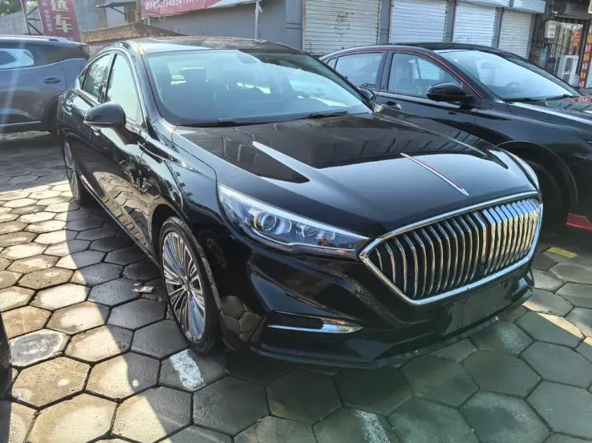 2022 HONGQI H5 thumbnail 3