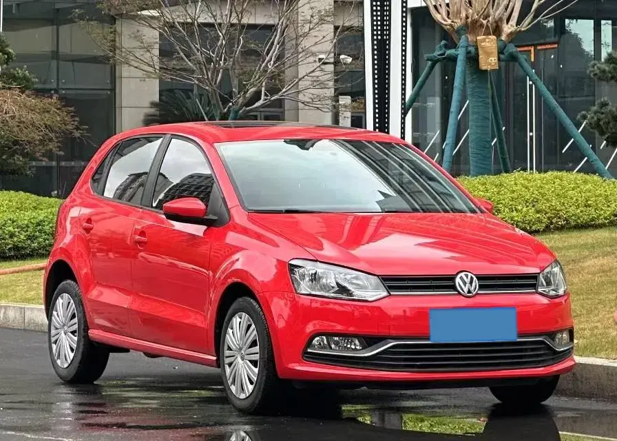 2018 VOLKSWAGEN POLO thumbnail 2