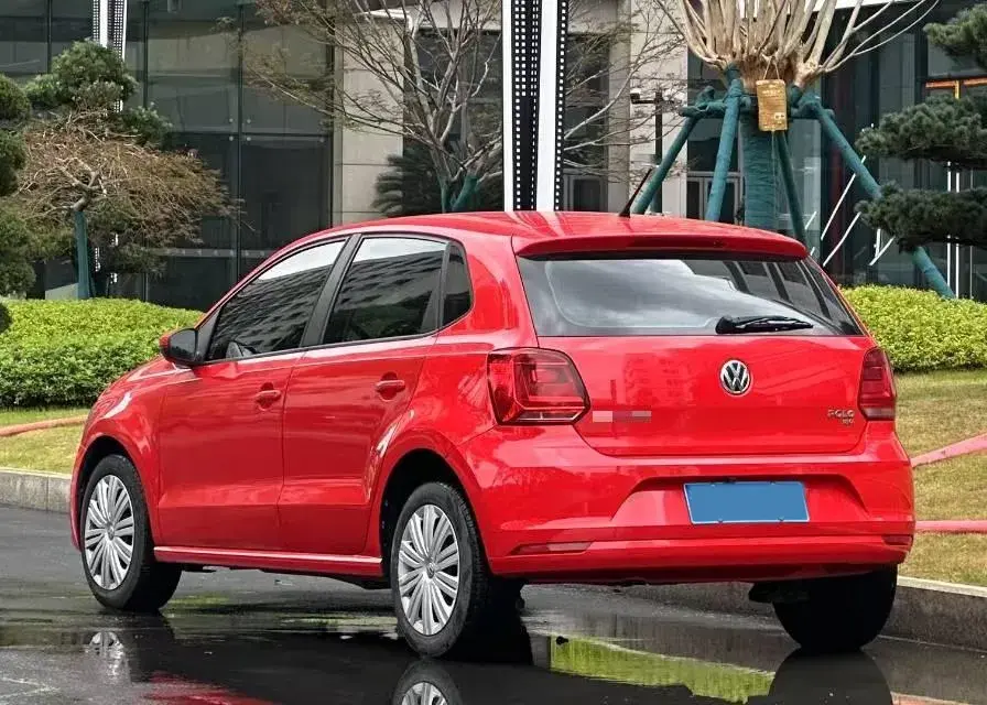 2018 VOLKSWAGEN POLO thumbnail 4