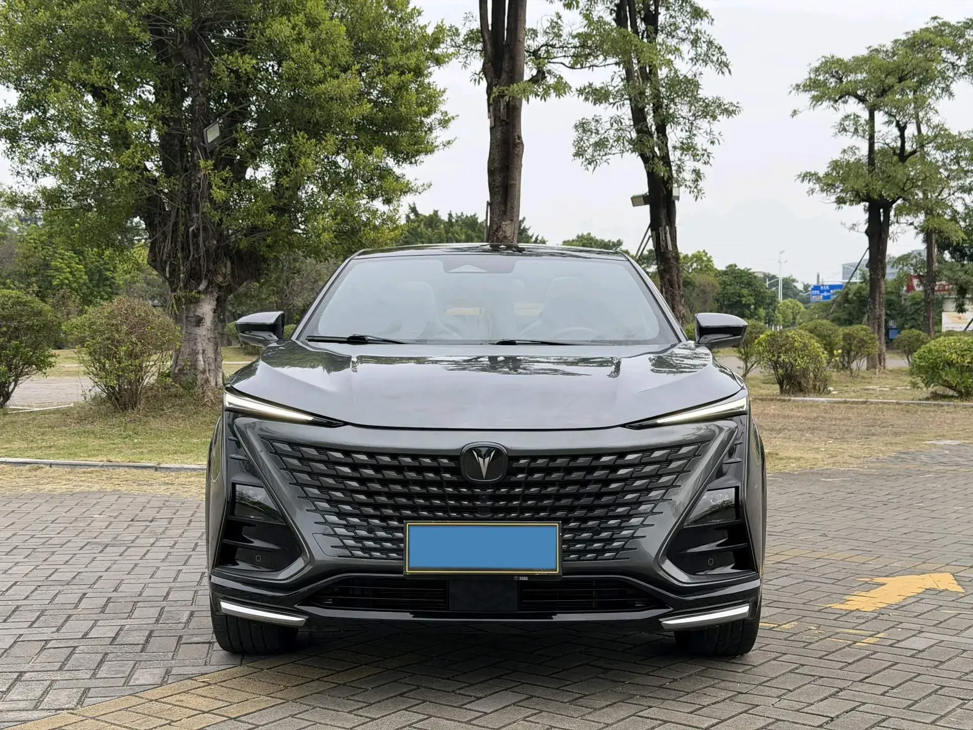 2023 CHANGAN UNI-T thumbnail 3