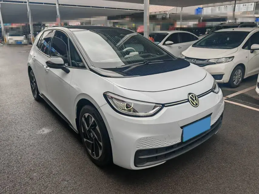 2025 VOLKSWAGEN ID.3 thumbnail 3