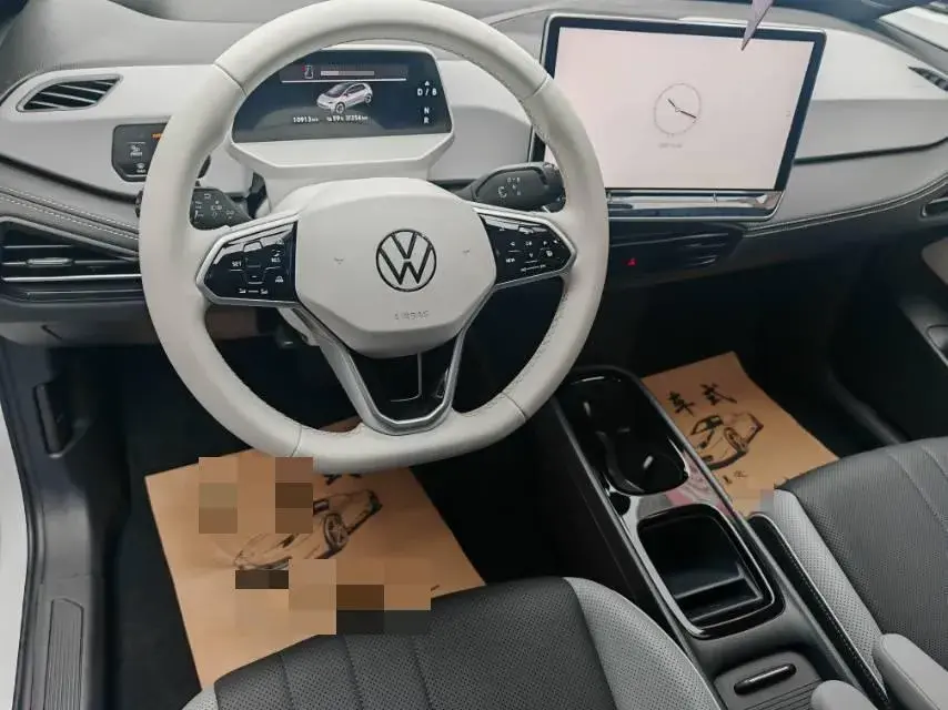 2025 VOLKSWAGEN ID.3 thumbnail 4