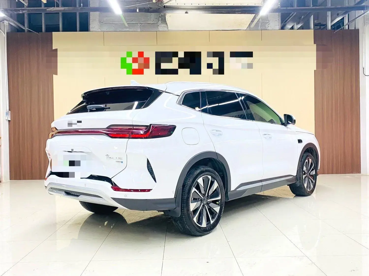 2025 BYD SONG thumbnail 3