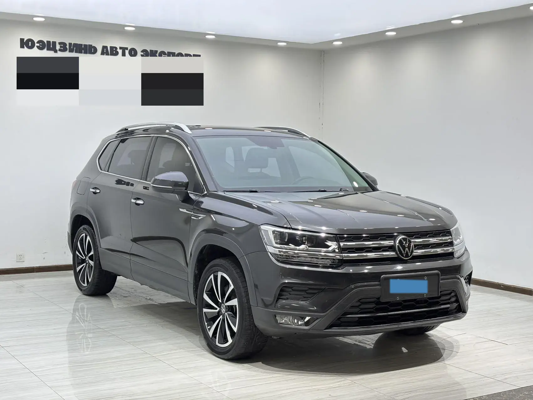 2021 VOLKSWAGEN THARU thumbnail 3