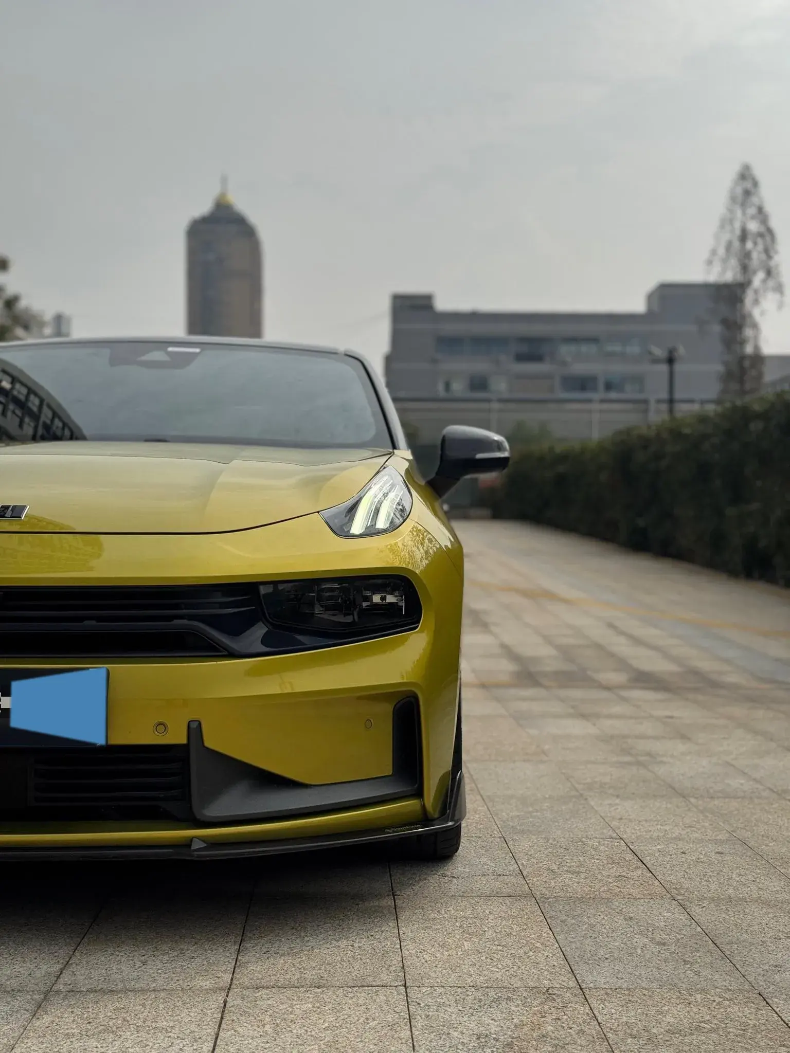 2020 LYNK&CO 03 thumbnail 3