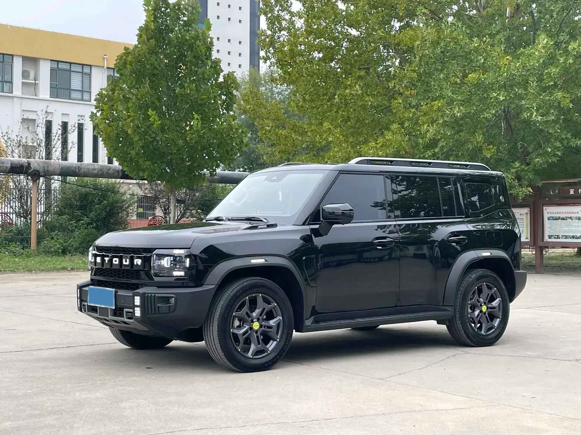 2023 JETOUR TRAVELLER view 1