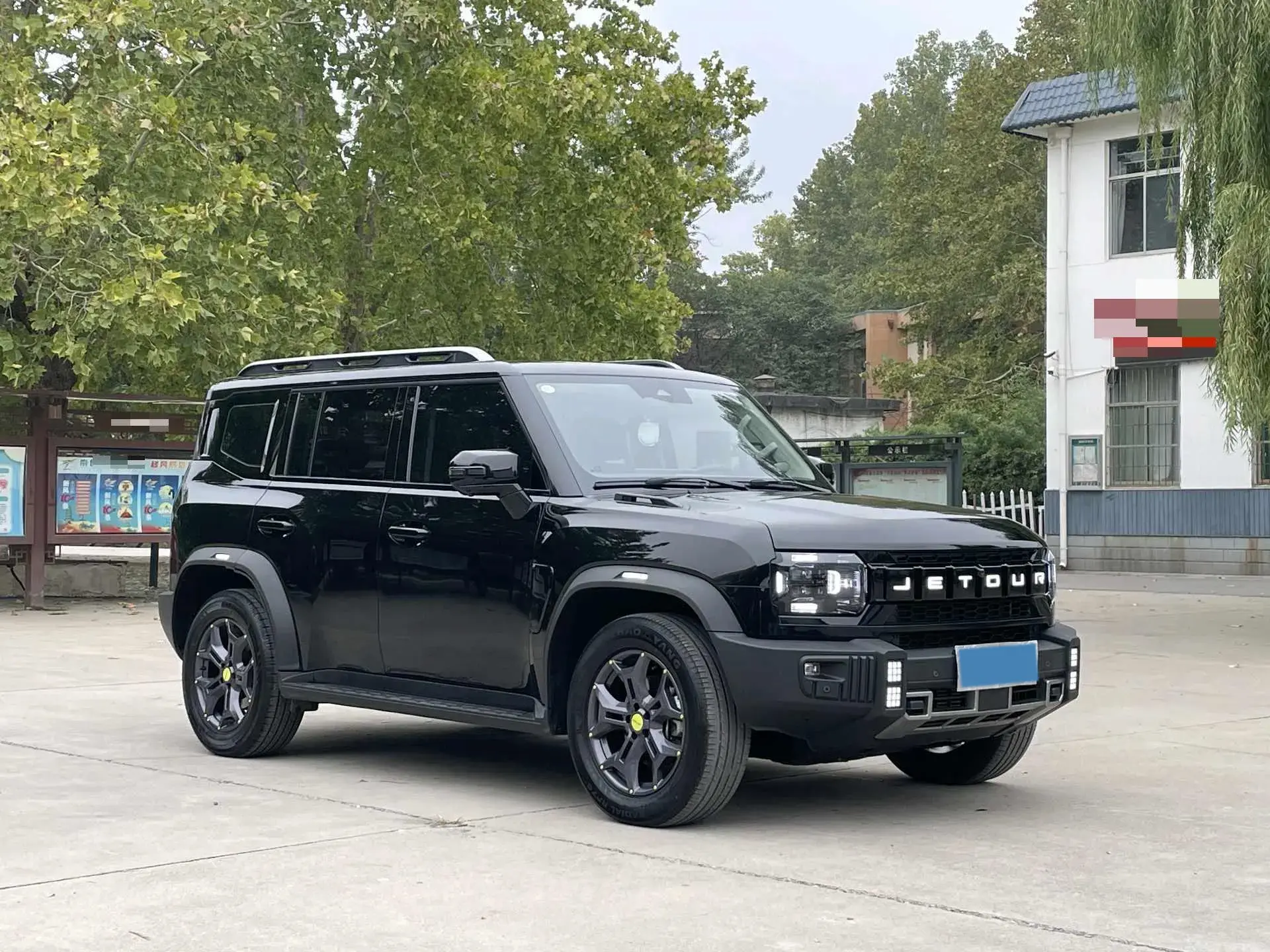 2023 JETOUR TRAVELLER thumbnail 3