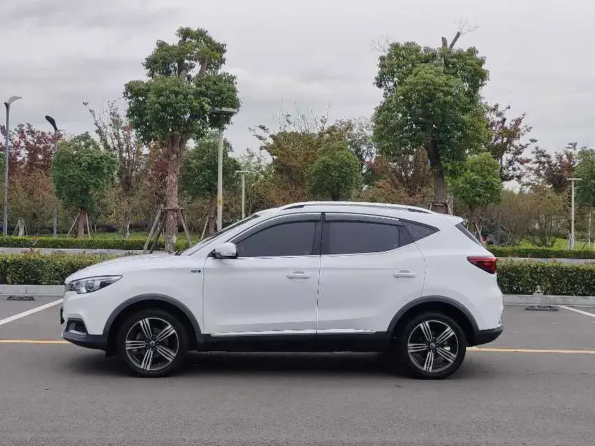 2020 MG ZS thumbnail 2