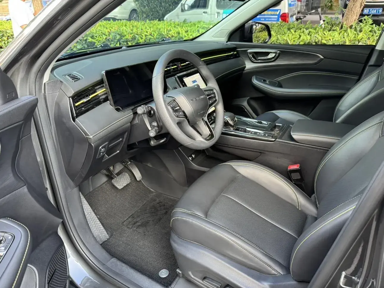 2021 ROEWE RX5 thumbnail 4