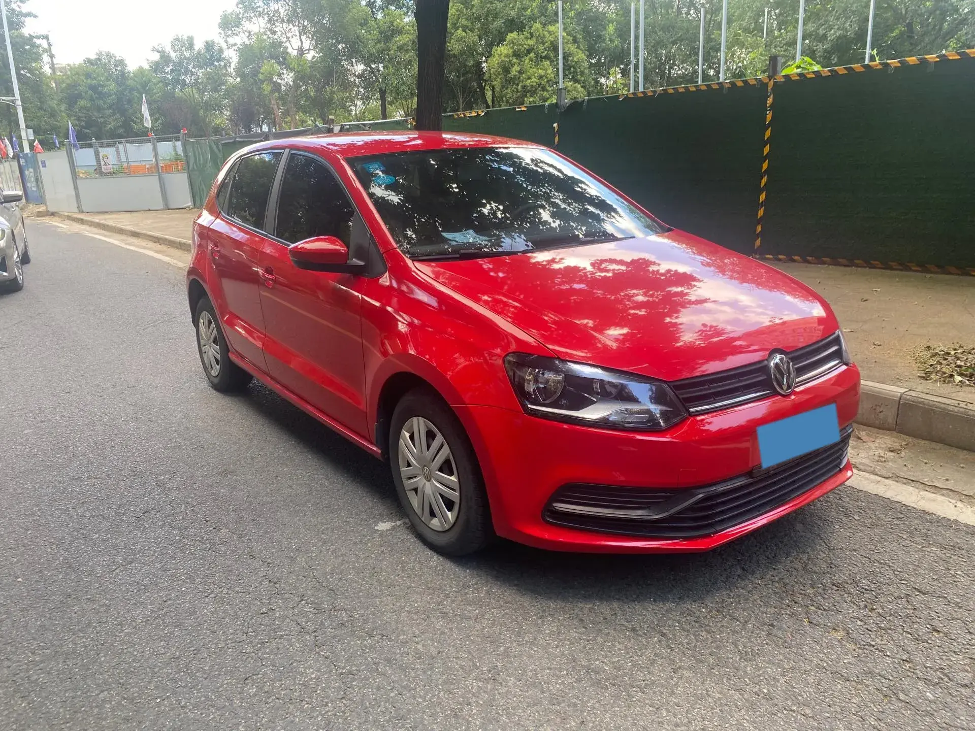 2018 VOLKSWAGEN POLO thumbnail 2