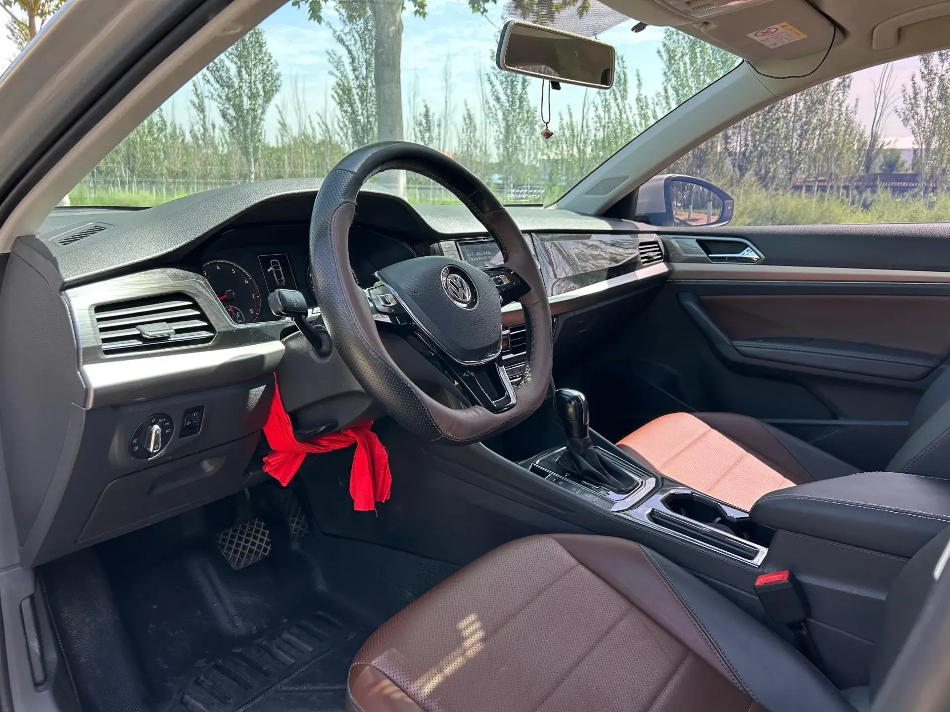 2018 VOLKSWAGEN LAVIDA thumbnail 4