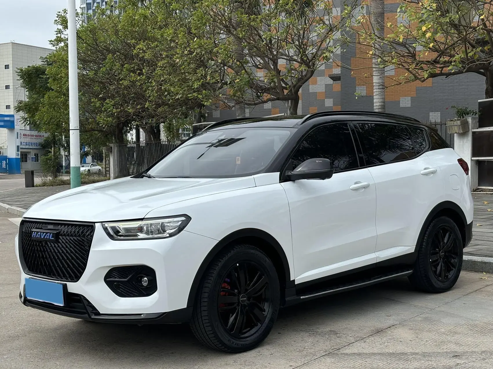 2021 HAVAL H6 view 1